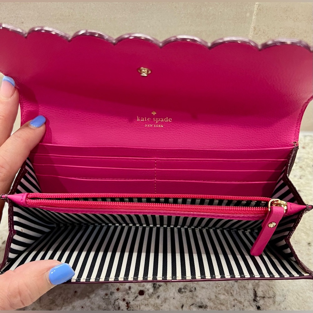 Kate Spade Gemma Scalloped Burgundy Wallet - Picture 4 of 7